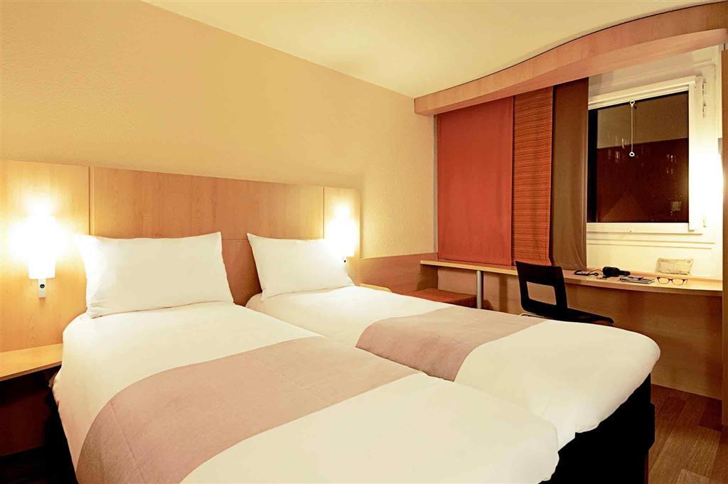 Ibis Zentrum Hotel 2*