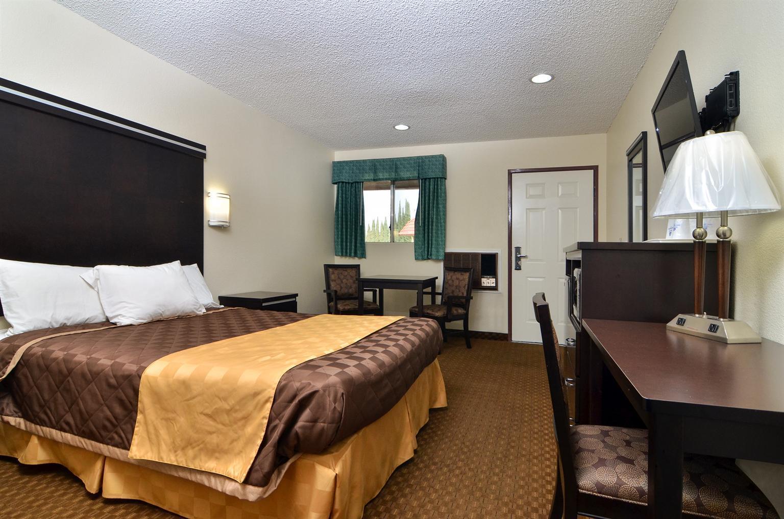 Ibis Zentrum 2*